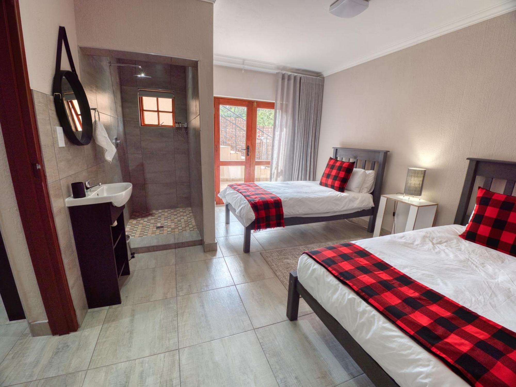 Tembo Guest Lodge Hazyview Bagian luar foto