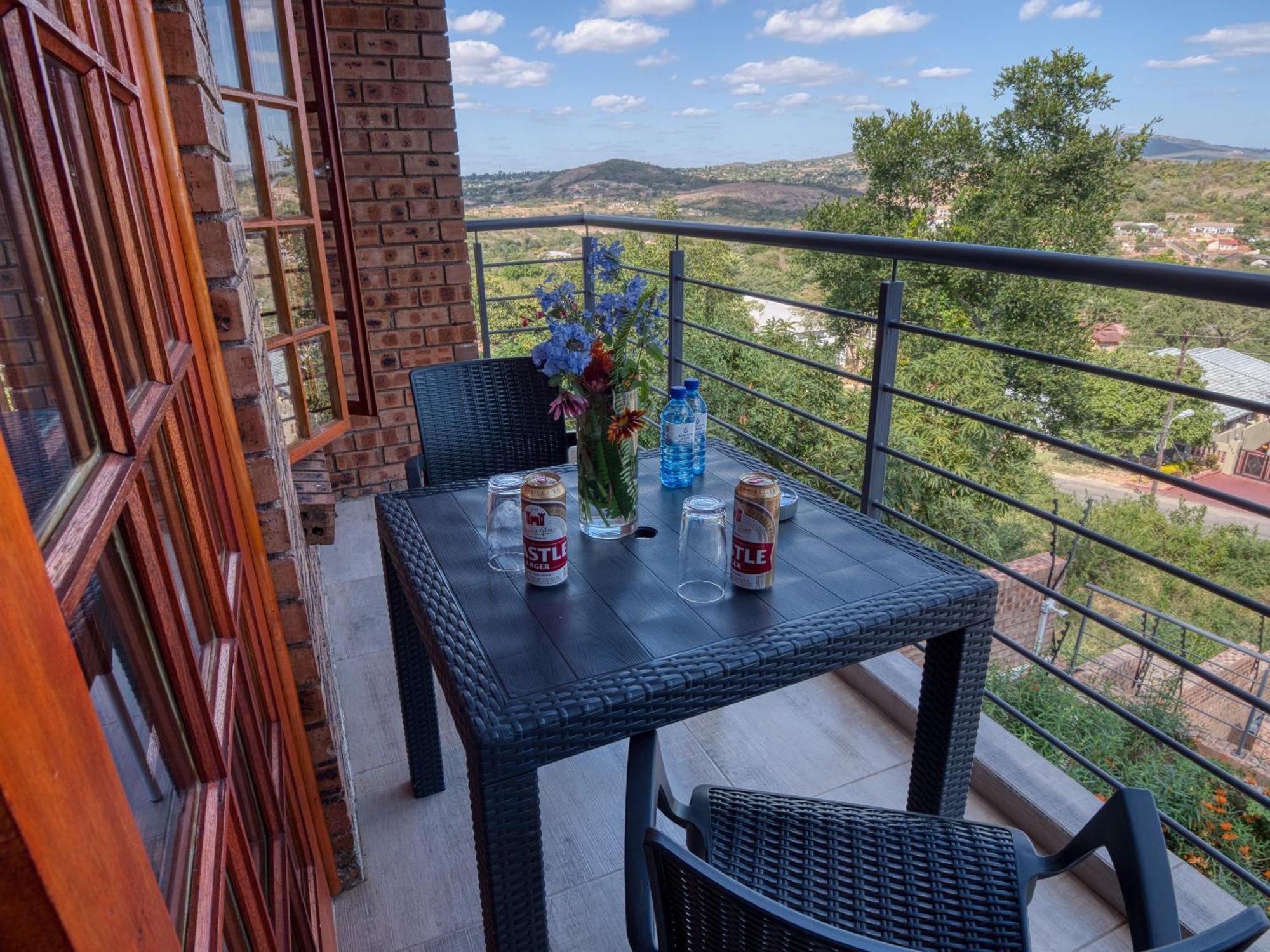 Tembo Guest Lodge Hazyview Bagian luar foto