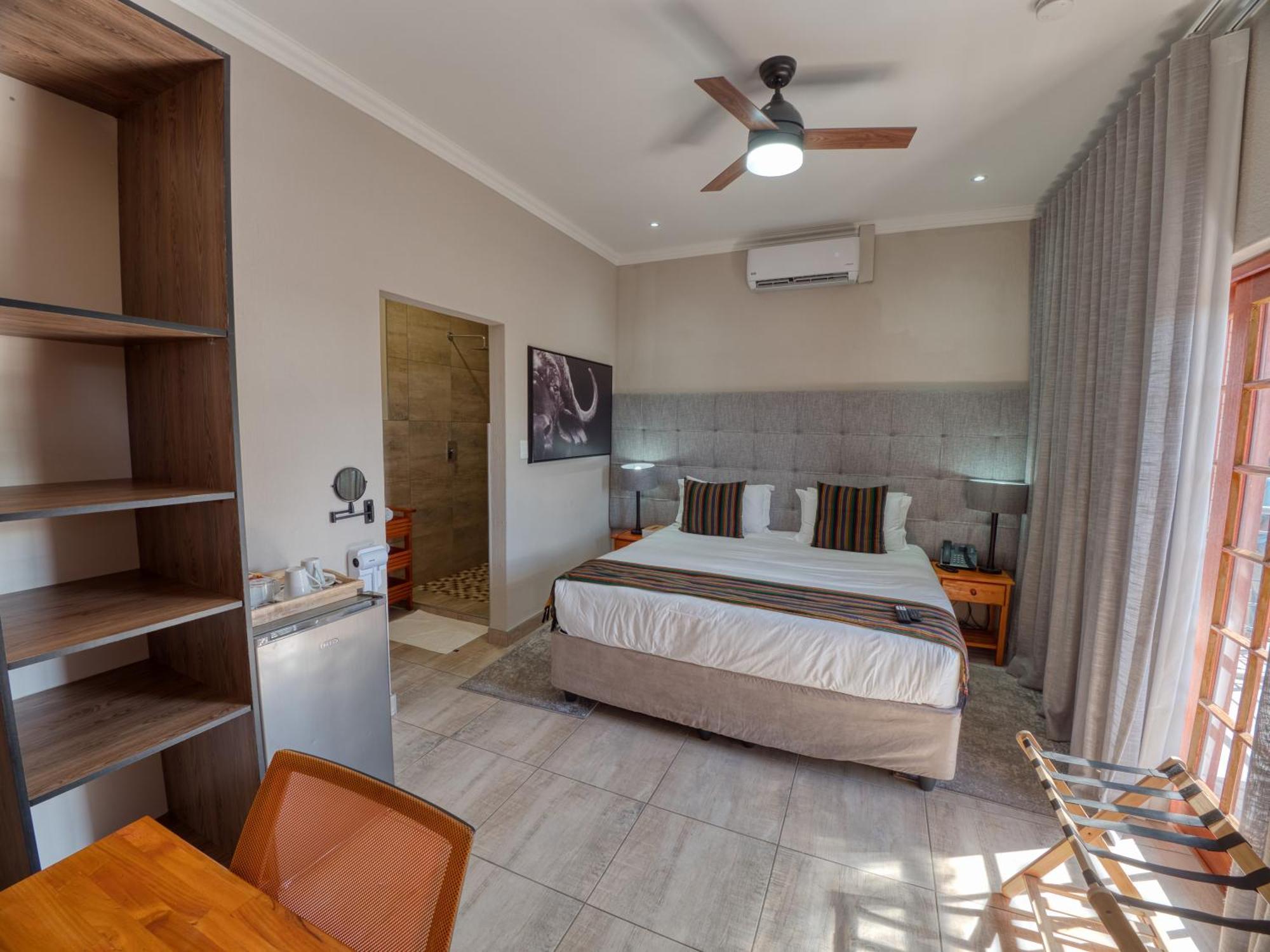 Tembo Guest Lodge Hazyview Bagian luar foto