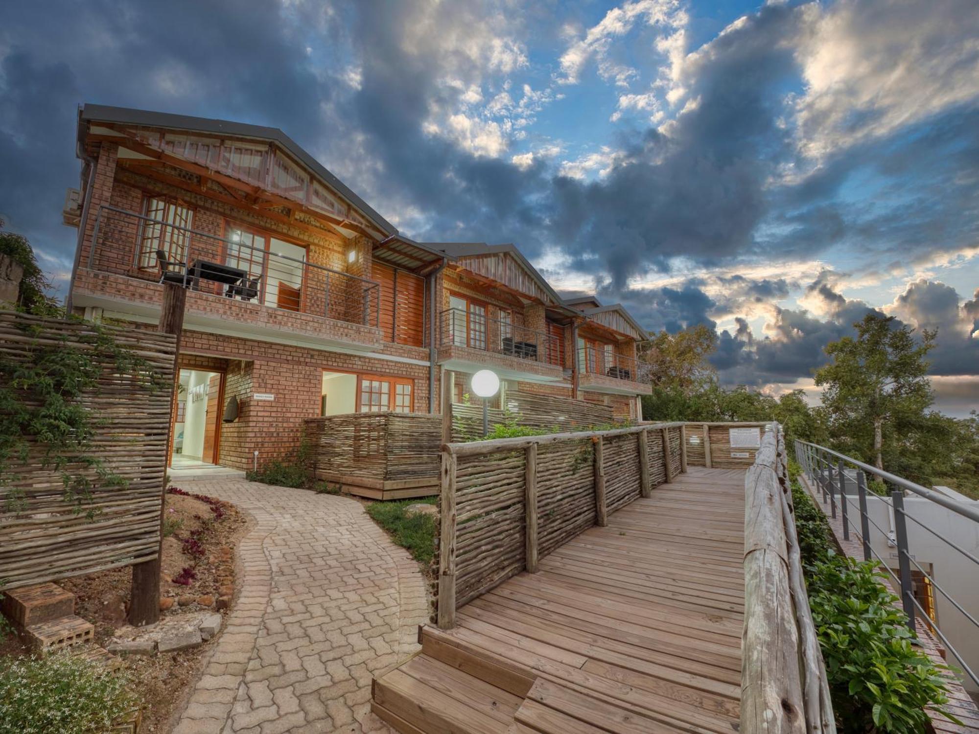 Tembo Guest Lodge Hazyview Bagian luar foto